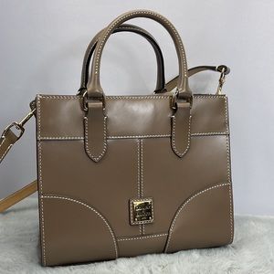 WHISPER Faux leather LARGE SATCHEL SHOULDER BAG beige cream taupe trim C9 WHISPER Faux leather LARGE SATCHEL SHOULDER BAG beige cream taupe trim C9